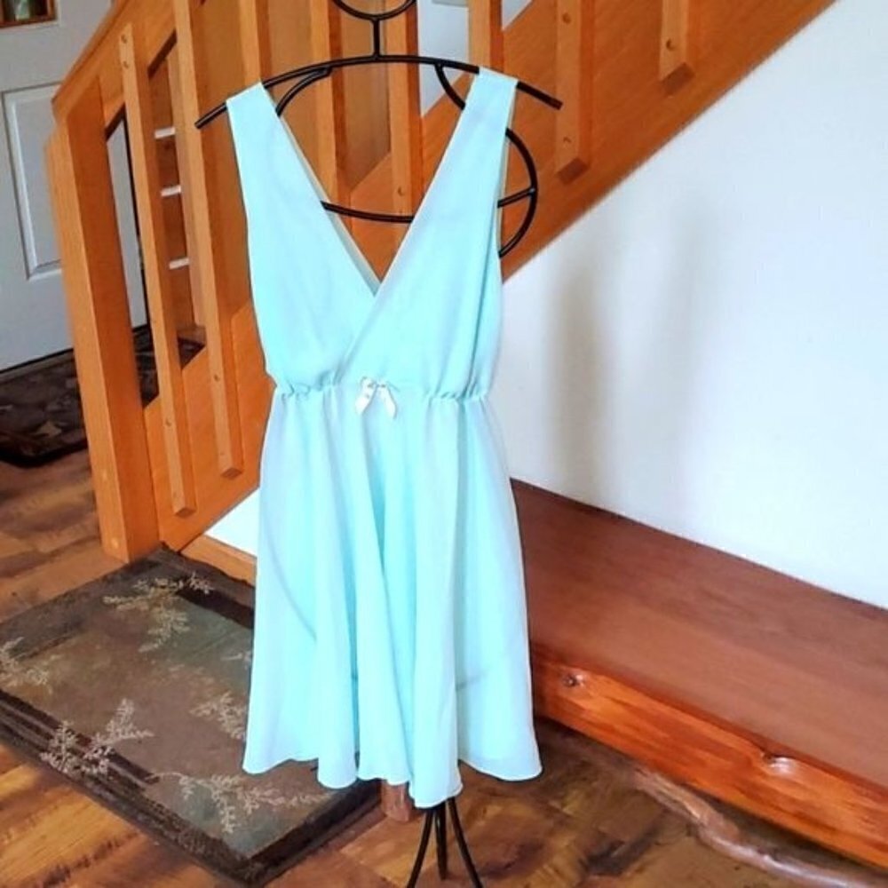 Enchanting Embellished Vneck 2 Piece Mint Green Sz M‎ Negligee Sz S Thong